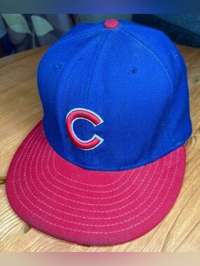 New Era 59FIFTY Chicago Cubs Autographed Authentic Collection Fitted Hat Size 7